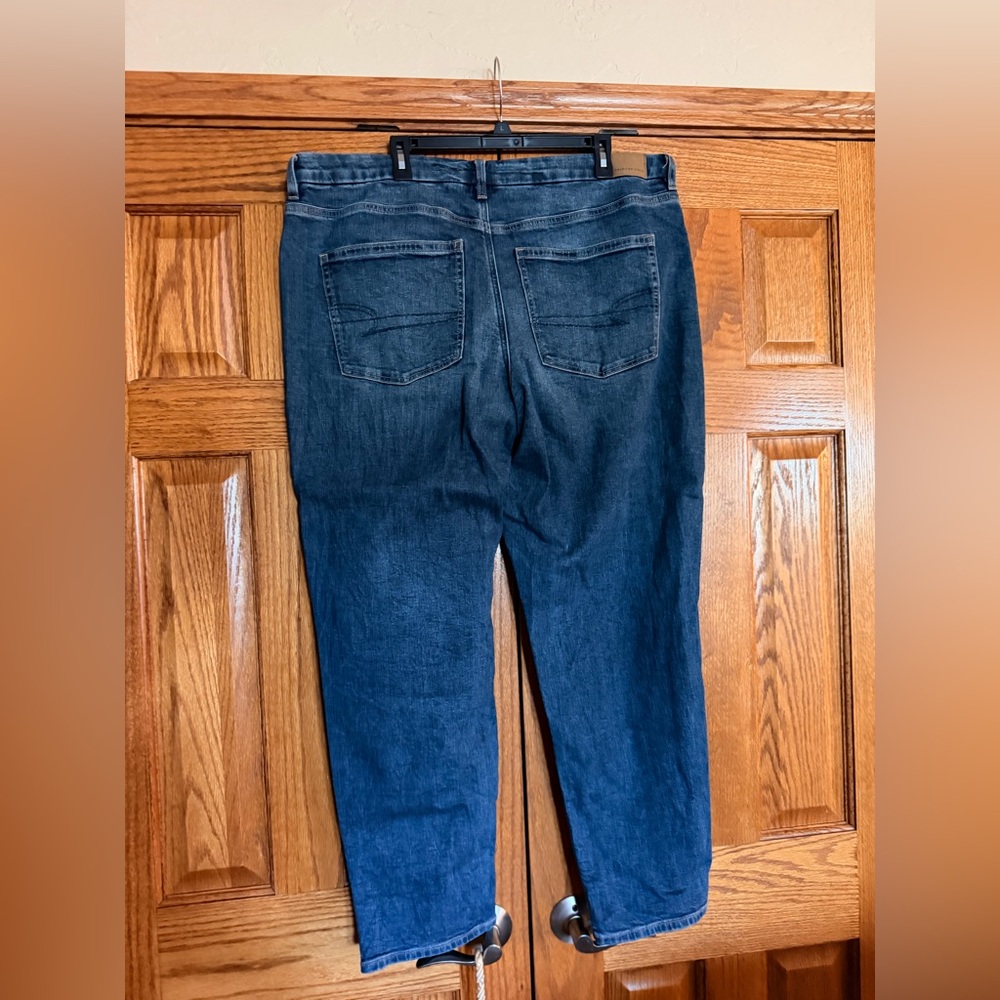 American Eagle Outfitters Straight Dark Blue Jeans